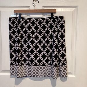 Susan Graver Black and White Geometric A-Line Skirt